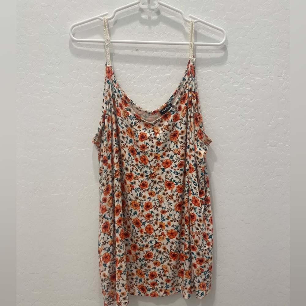 Torrid White Floral Soft Stretchy Boho Crochet Strap Tank - Picture 6 of 9